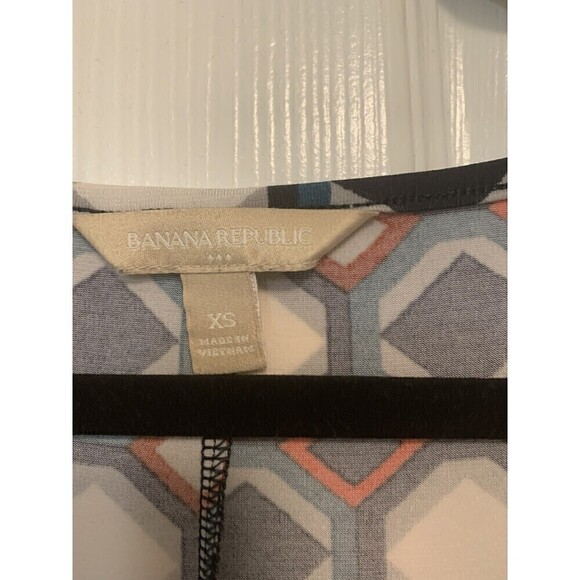BANANA Republic Fit & Flare Dress Womens Size XSmall Geometric Print - Picture 2 of 9